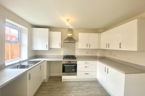 Rollers Close, Duston, Northampton NN5 photo 3