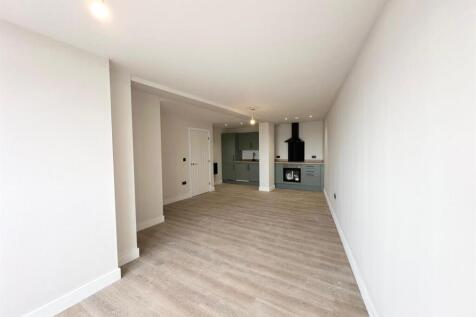 WhatsApp Image 2025-06-20 at 17.14.13 (3).jpeg