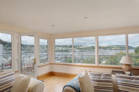 2 Elm Cottages, Brixham Road, Kingswear, Living Area