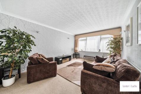 Barton Meadows, Ilford, IG6 photo 4