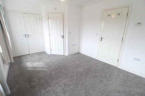 East Close, Eastgate Street photo 4