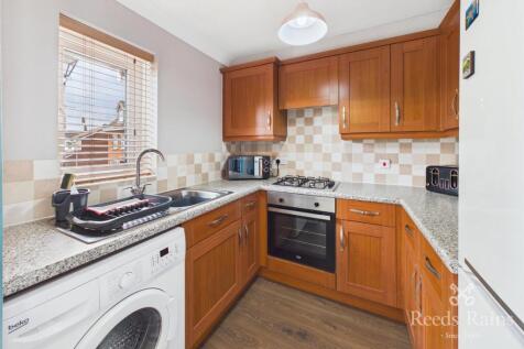 McKinley Way, Widnes, Cheshire, WA8 photo 3