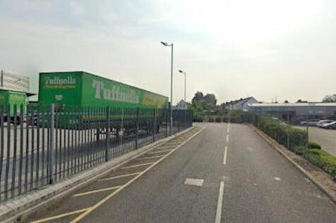 87 Whitby Road 2.jpg