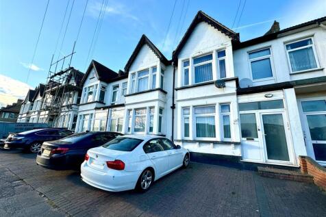 53a WoodgrangE Drive front