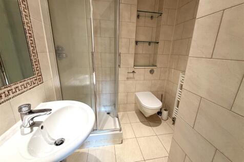En-suite.JPG