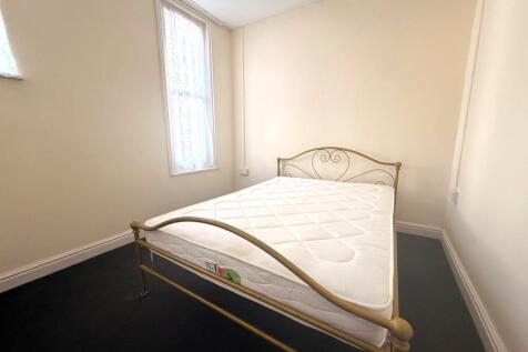 Palmerston Road, Shanklin photo 3