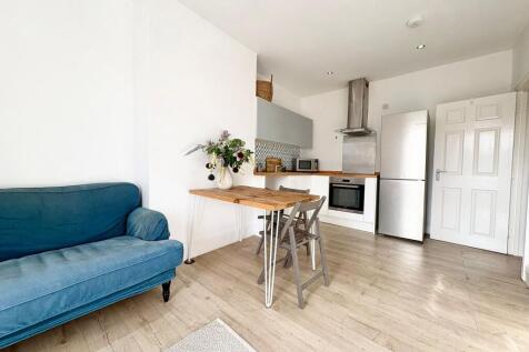 Southville, North Street, BS3 1HJ photo 2
