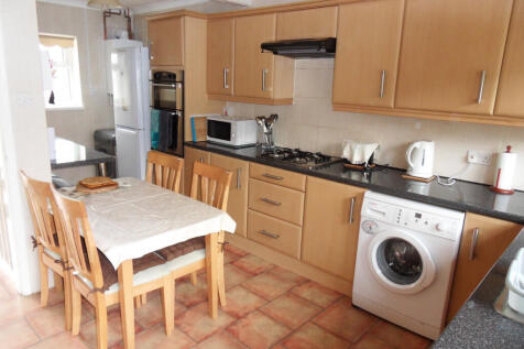 3-bed house on Blackbrook Road, Loughborough, £1,625/mo
