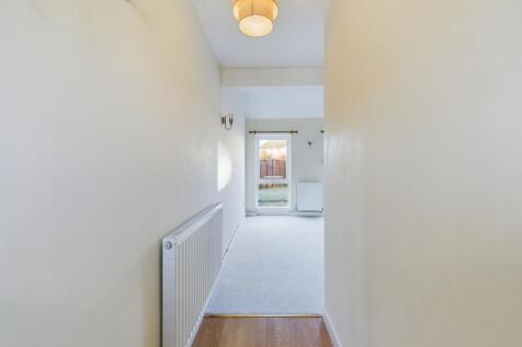 CAM03052G0-PR0070-STILL002