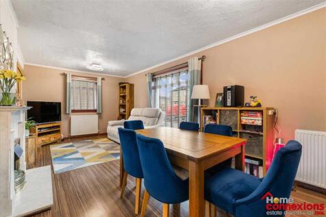 Lounge Dining (1)