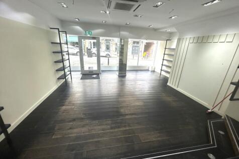 Retail Property (high street) to rent Image 3