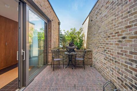 Property Image 32