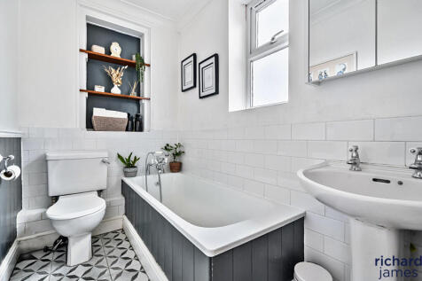 b0bc54c4476d43f1ba9ca5d12de4ef47