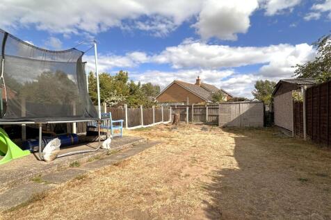 Private Rear Garden 453