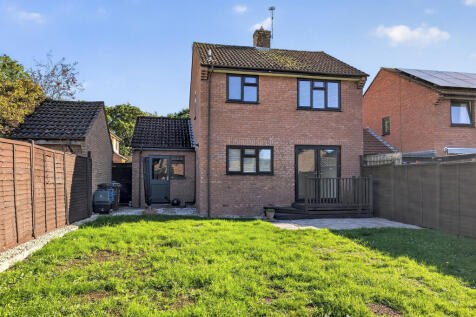 Rear Elevation | Enclosed Garden