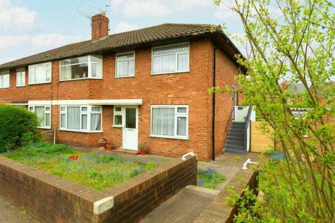 2 Bed first floor flat