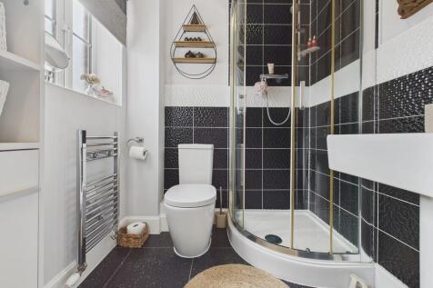 CAM04273G0-PR0192...