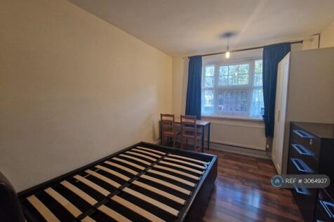 London Road, Mitcham, CR4 photo 5