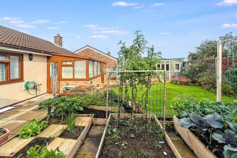 PHOTO-2025-11-06-13-53-18 (2).jpg