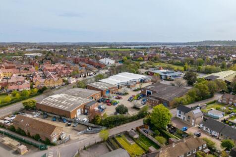 Lawrence Way Ind Estate - Dunstable-227.jpg