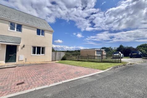 St Austell, PL26 - property photo