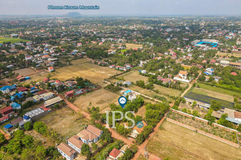 2 Bedroom Villa For Sale - Sangkat Siem Reap, Siem Reap