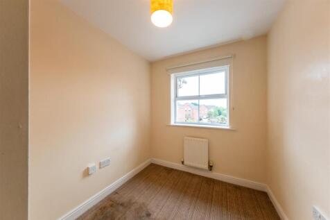 49 Arley Court-009.jpg