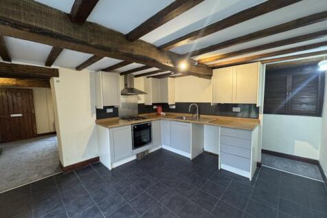 Home Farm Cottage, Wigan photo 4