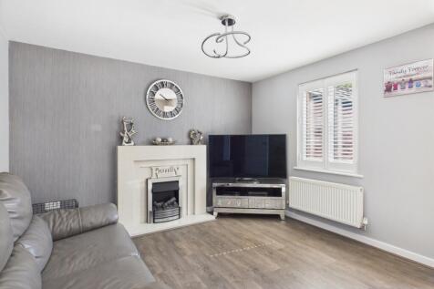 CAM03729G0-PR0041-STILL007