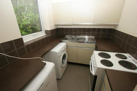Pennine Close, Shepshed, LE12 photo 2