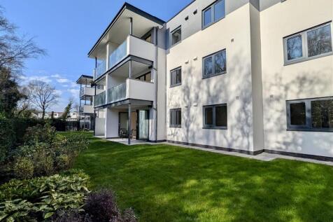 APARTMENT 16 WILLOW VIEW