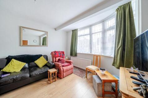Davidson Frost-Wellings, DFW, St Edmunds Drive, St