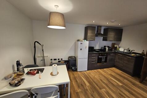Flat 1, 56 Russell Terrace, Leamington Spa photo 5
