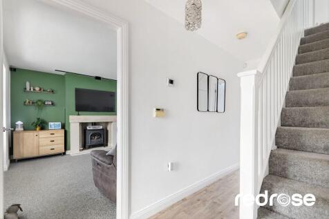 web_5 Roby Ave - ...