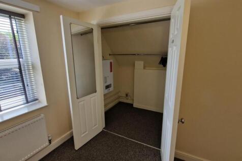 Built in wardrobe