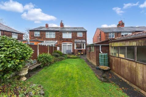 143 Portico Lane garden 3.jpg