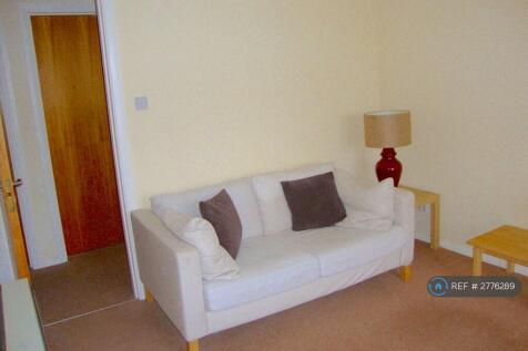 Living/Dining Room 1