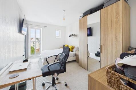 CAM02854G0-PR0451...