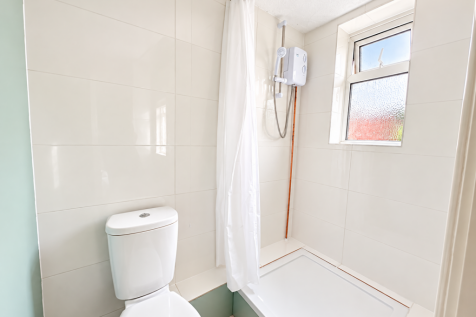 annex shower room