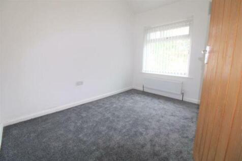 Alt Road, Ashton-Under-Lyne, OL6 photo 5