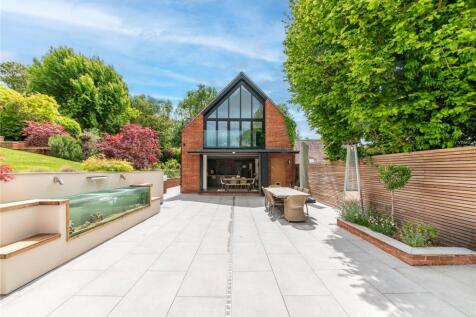 Alfresco Kitchen
