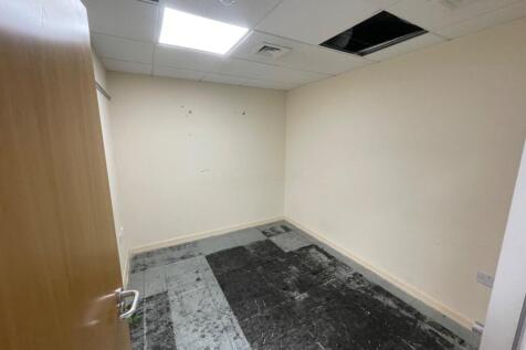 Office to rent Image 5