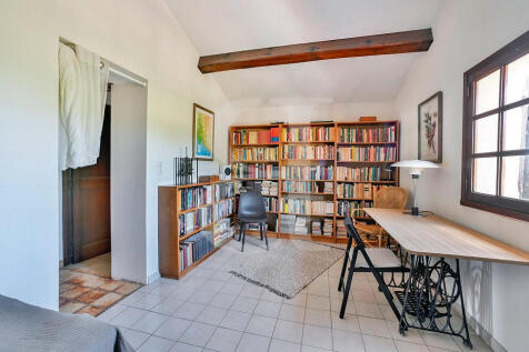 Property Image 11