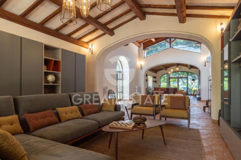 Interno