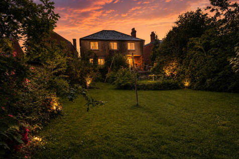 Rear dusk