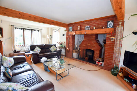 Lounge 4