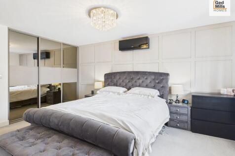 CAM04261G0-PR0092...