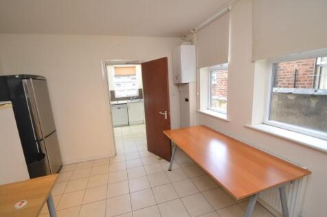 Booth Avenue, Fallowfield, Manchester, M14 photo 3
