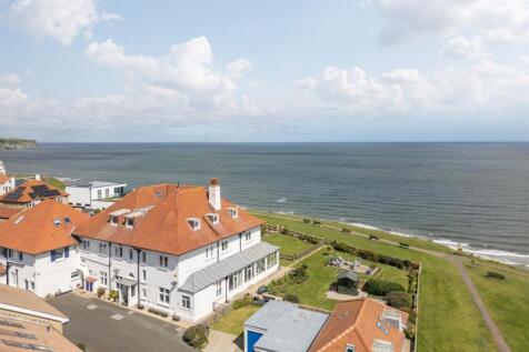 2 White Point Court