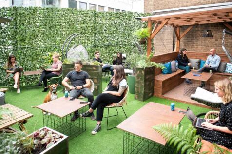 Roof terrace 2.jpg